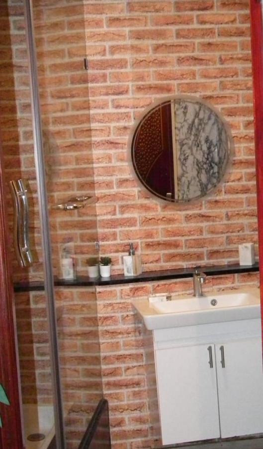 Stay Here, Nice Apartment With Garden View In Center, 1 Min Walk From Beach El Jadida Exterior photo